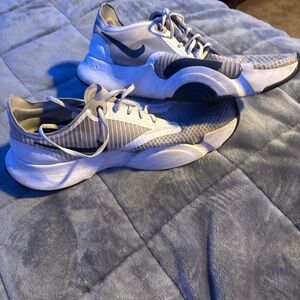 Nike White and black Superrep trainers